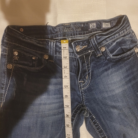 Women's Miss Me jeans - Picture 6 of 6
